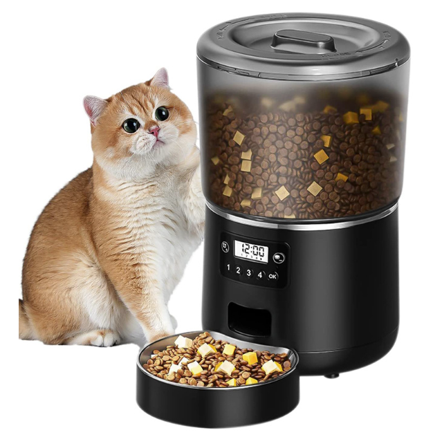 MicioChef Il Distributore Smart che Nutre con Amore